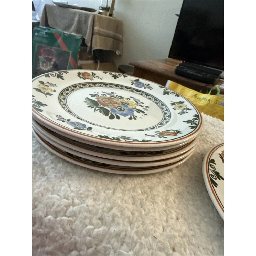 Villeroy & Boch this lot